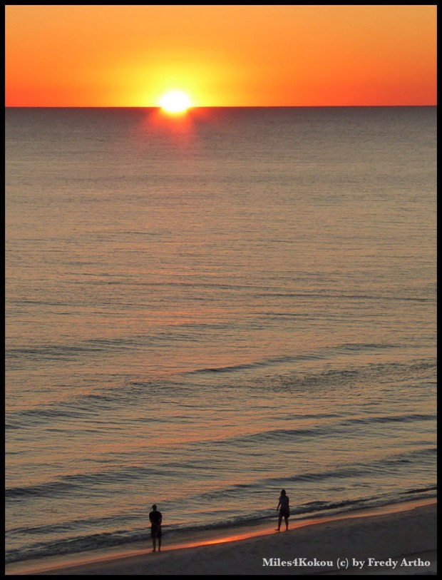 Ich weiss, ein weiteer kitschiger Sonnenuntergang. Schön finde ich es trotzdem.