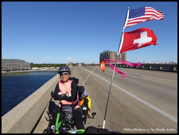 Auf der Brücke im Wind. (kurz danach der erste Platten)